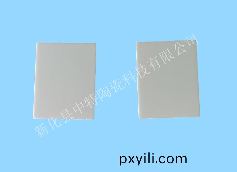 氧化(hua)鋁基片-3-06